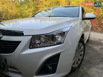 Авто Chevrolet Cruze 2012 № 7514002