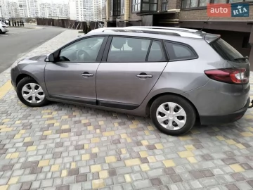 Авто Renault Megane 2010 № 7514007
