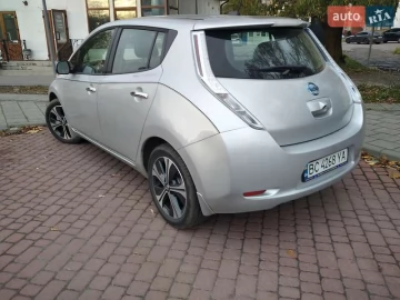 Авто Nissan Leaf 2013 № 7514009