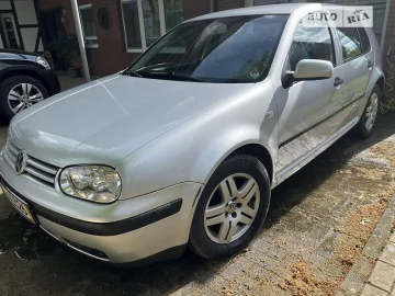 Авто Volkswagen Golf 1999 № 7514235
