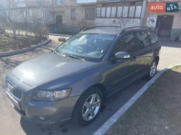 Авто Volvo V50 2008 № 7514621