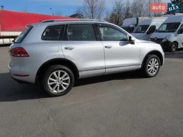 Авто Volkswagen Touareg 2011 № 7515189