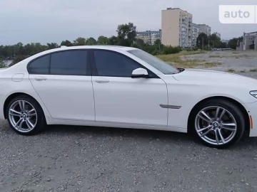 Авто BMW 7 Series 2015 № 7515205