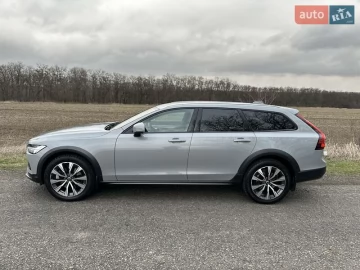 Авто Volvo V90 Cross Country 2023 № 7515242