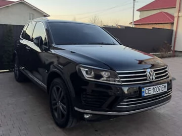 Авто Volkswagen Touareg 2014 № 7516081