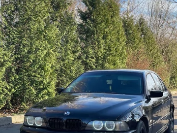 Авто BMW 5 Series 1999 № 7516196