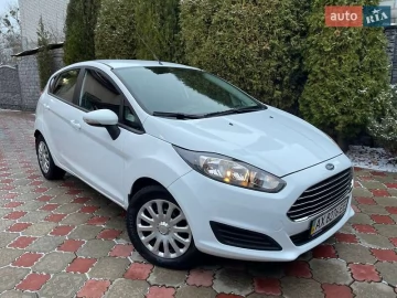 Авто Ford Fiesta 2013 № 7516290
