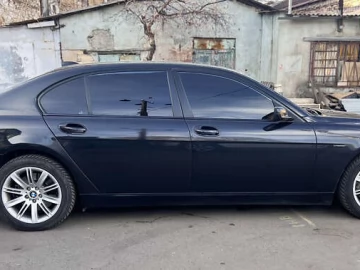 Авто BMW 7 Series 2007 № 7516343