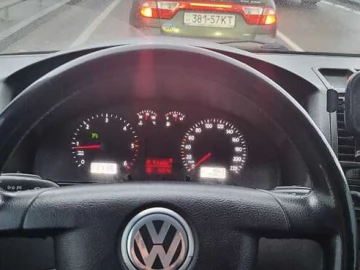 Авто Volkswagen Transporter 2007 № 7516356