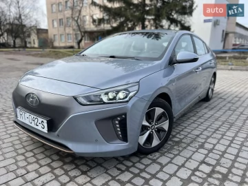 Авто Hyundai Ioniq 2017 № 7516396
