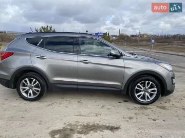Авто Hyundai Santa Fe 2015 № 7516501
