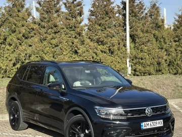 Авто Volkswagen Tiguan 2019 № 7516575