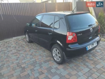 Авто Volkswagen Polo 2004 № 7516736