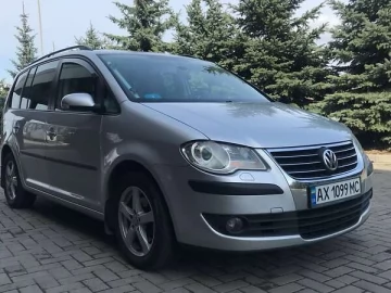 Авто Volkswagen Touran 2007 № 7516890