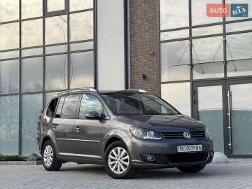 Авто Volkswagen Touran 2011 № 7516921