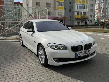 Авто BMW 5 Series 2012 № 7516985
