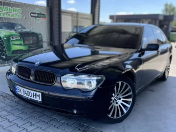 Авто BMW 7 Series 2004 № 7517538