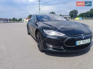 Авто Tesla Model S 2013 № 7517638