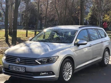 Авто Volkswagen Passat 2018 № 7517656