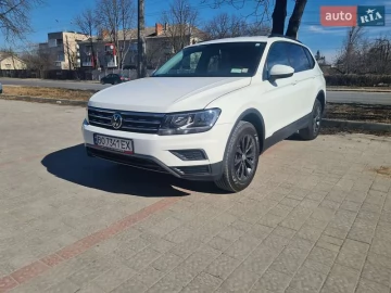 Авто Volkswagen Tiguan 2019 № 7517702