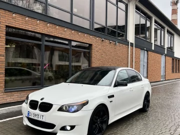 Авто BMW 5 Series 2009 № 7517950
