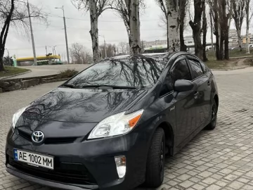Авто Toyota Prius 2014 № 7518012
