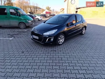 Авто Peugeot 308 2011 № 7518059