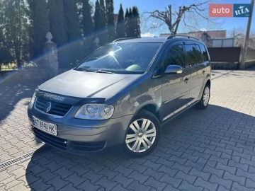 Авто Volkswagen Touran 2005 № 7518168