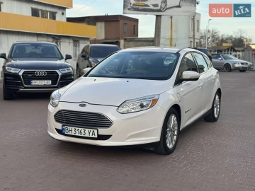 Авто Ford Focus 2012 № 7518198