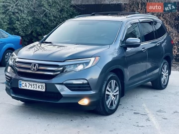 Авто Honda Pilot 2017 № 7518353