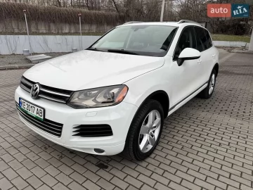 Авто Volkswagen Touareg 2012 № 7518791