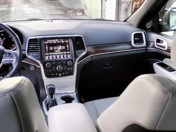 Авто Jeep Grand Cherokee 2018 № 7518834