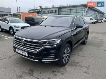 Авто Volkswagen Touareg 2018 № 7518840