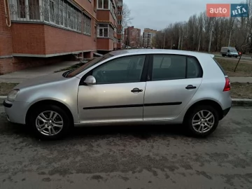 Авто Volkswagen Golf 2005 № 7518878