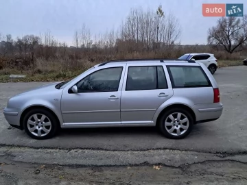 Авто Volkswagen Golf 2003 № 7518886