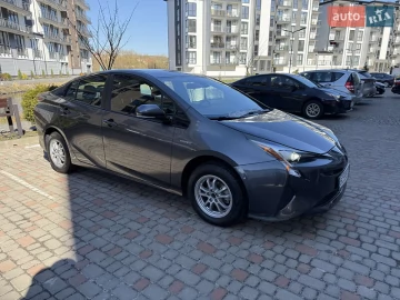 Авто Toyota Prius 2018 № 7519044