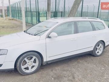 Авто Volkswagen Passat 2010 № 7519183