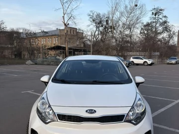 Авто KIA Rio 2016 № 7519260