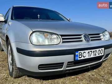 Авто Volkswagen Golf 1999 № 7519445