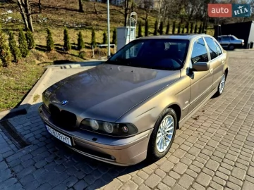 Авто BMW 5 Series 2001 № 7519495
