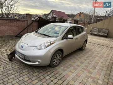 Авто Nissan Leaf 2015 № 7519737