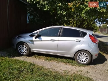 Авто Ford Fiesta 2013 № 7519785