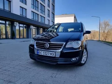 Авто Volkswagen Touran 2008 № 7520311