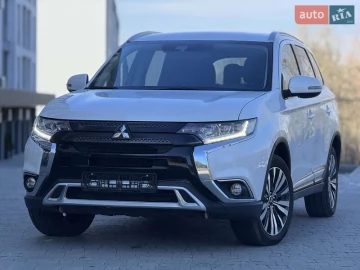 Авто Mitsubishi Outlander 2020 № 7520606