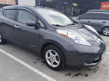 Авто Nissan Leaf 2013 № 7520820