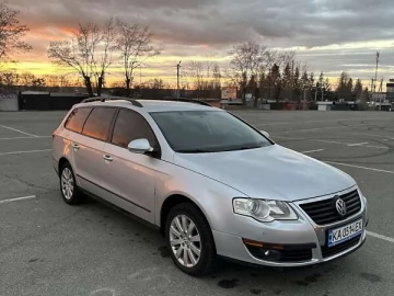 Авто Volkswagen Passat 2010 № 7520830