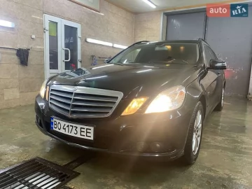 Авто Mercedes E-Class 2010 № 7521200