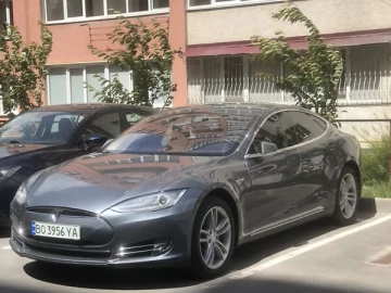 Авто Tesla Model S 2014 № 7521212