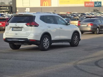 Авто Nissan Rogue 2017 № 7521229