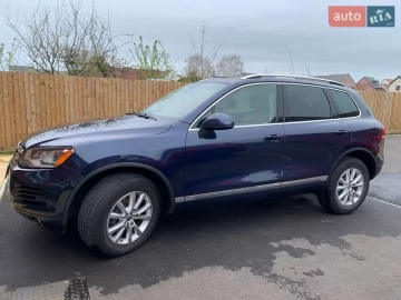Авто Volkswagen Touareg 2012 № 7521256